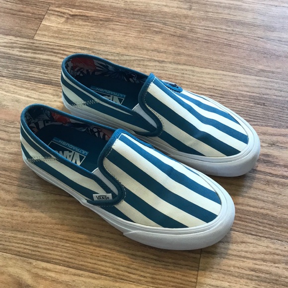 vans ultracush lite slip on